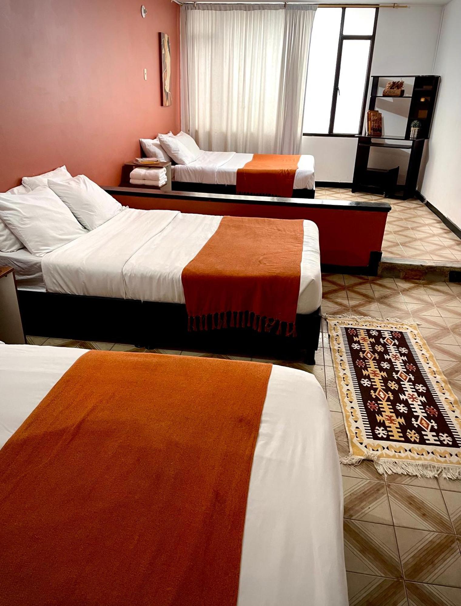 Way Maker 1 Hotel Bogota Ngoại thất bức ảnh