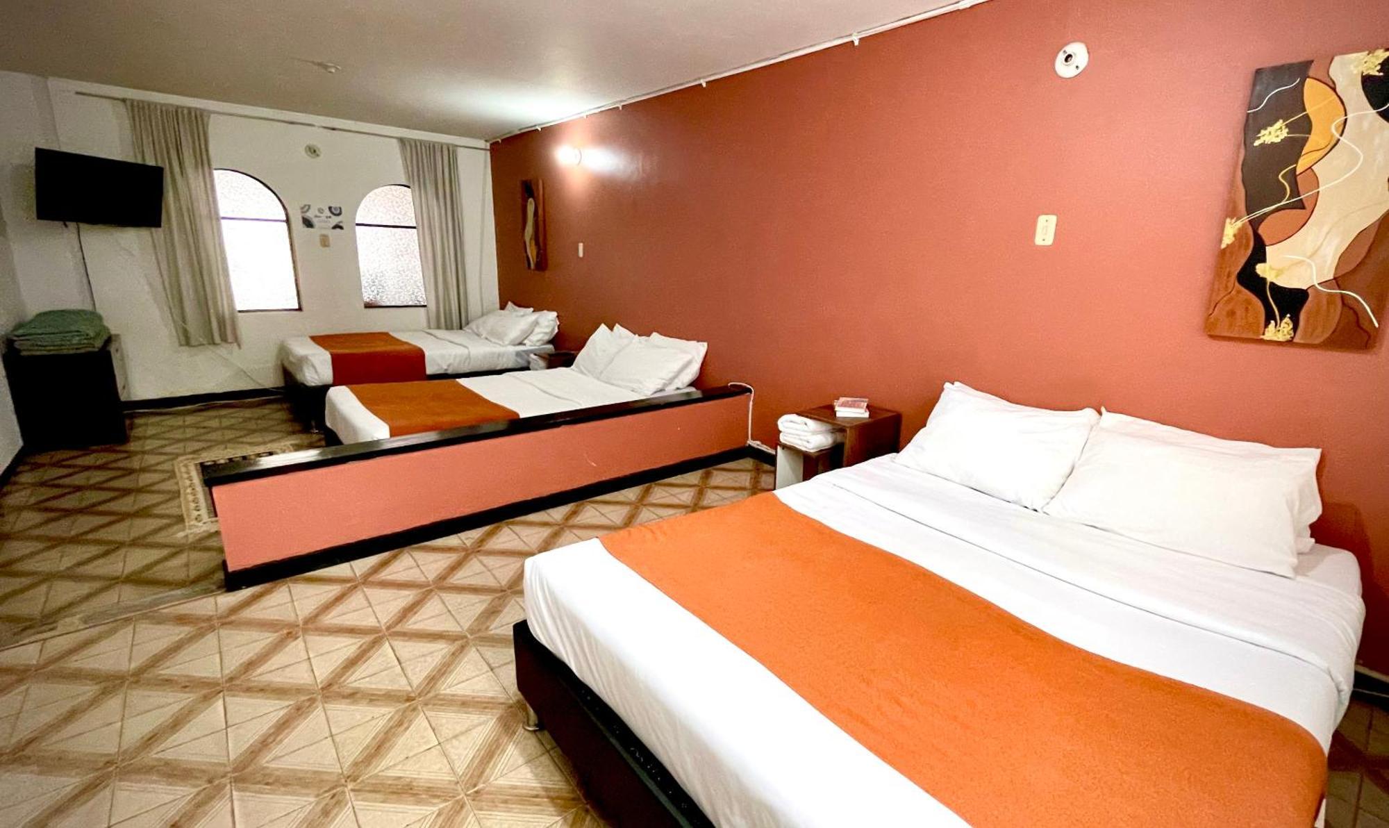 Way Maker 1 Hotel Bogota Ngoại thất bức ảnh
